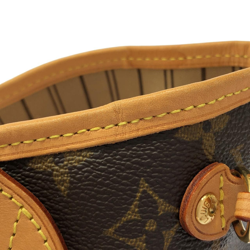 Louis Vuitton Monogram Neverfull PM — view 4