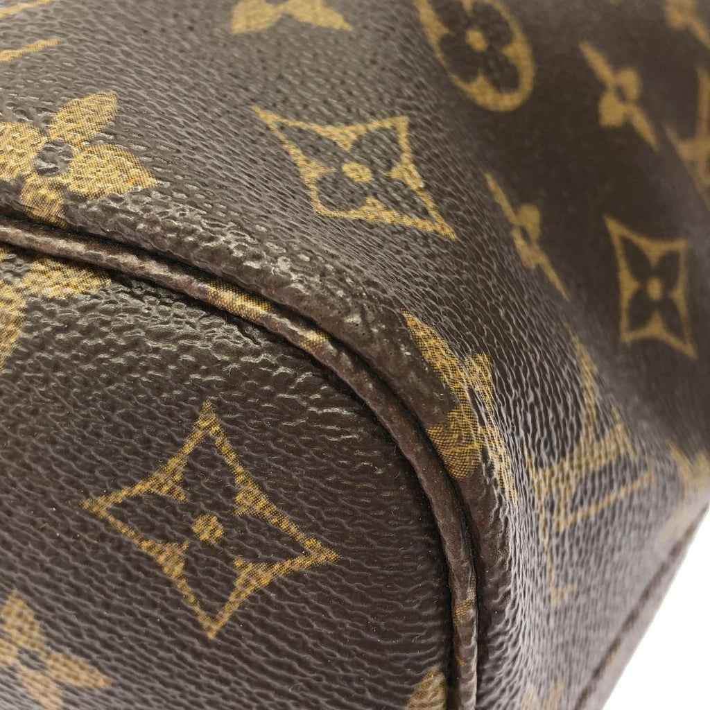 Louis Vuitton Monogram Neverfull PM — view 2