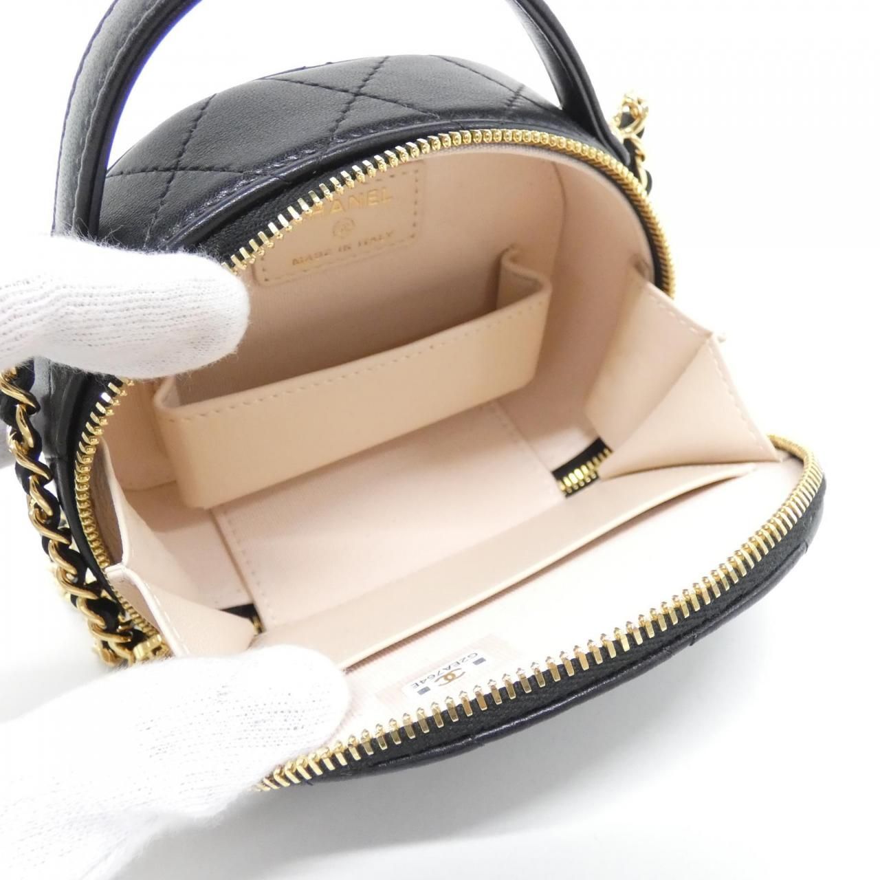 Chanel Shoulder Bag Black — view 8