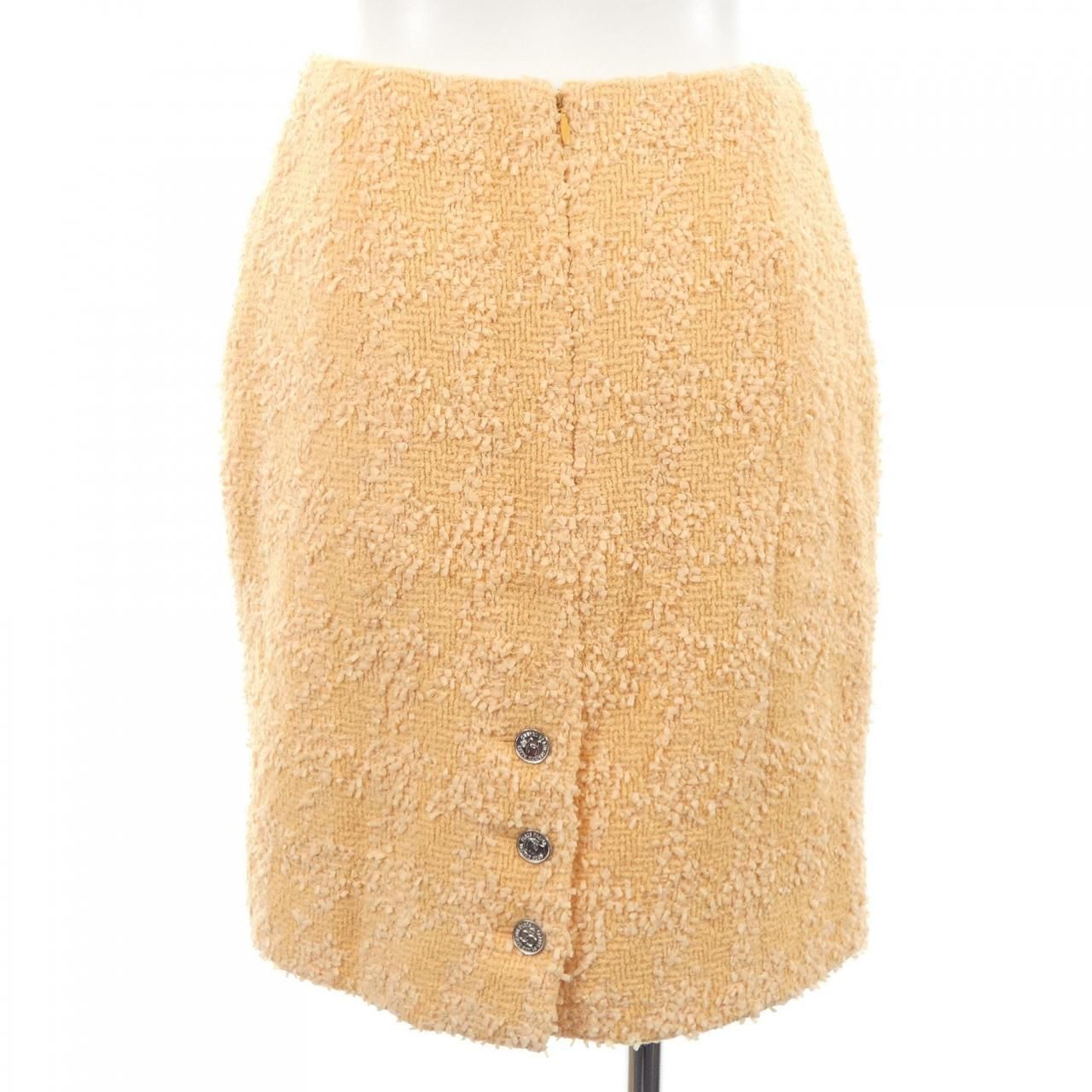 Chanel Vintage Suit Orange — view 8