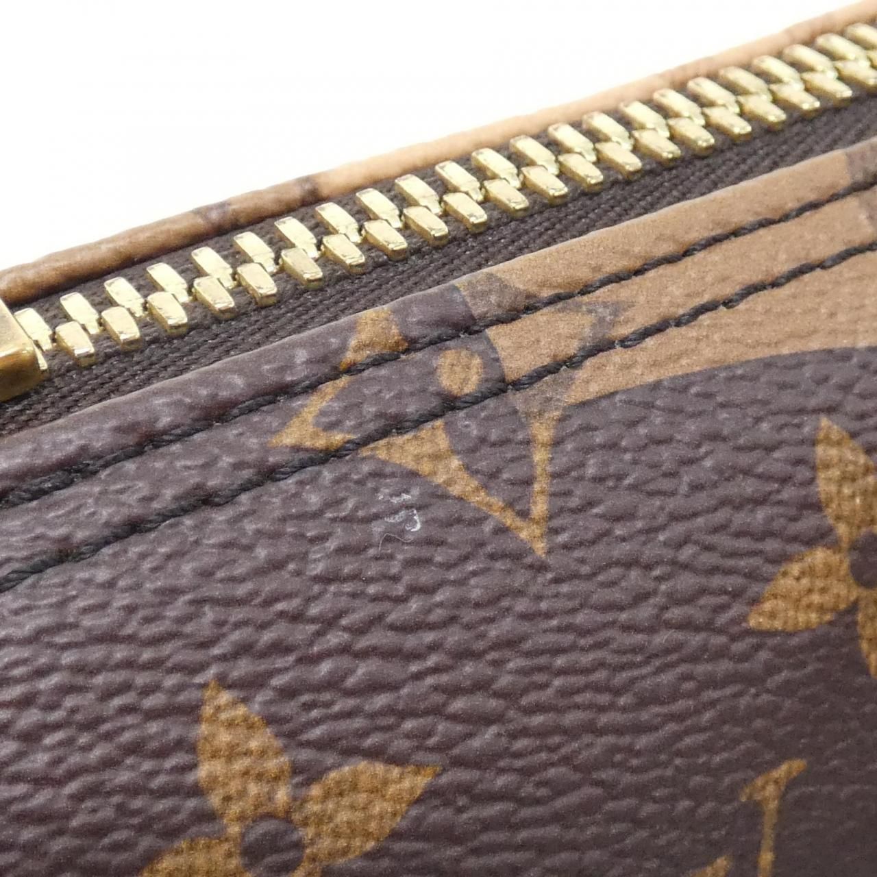 Louis Vuitton Monogram LV Portrait Keepall Bandouliere 25 Boston — view 4