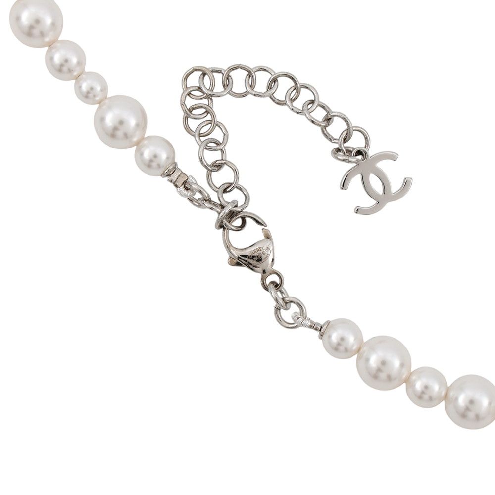 Chanel Necklace Faux Pearl CC Logo — view 5
