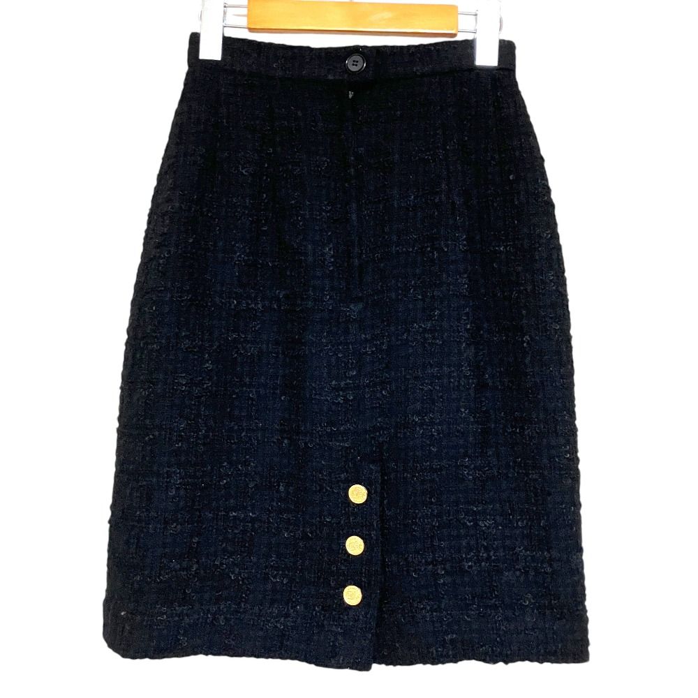 Chanel Vintage CC Logo Button Gold Tweed Jacket Skirt Set 38 Black — view 7