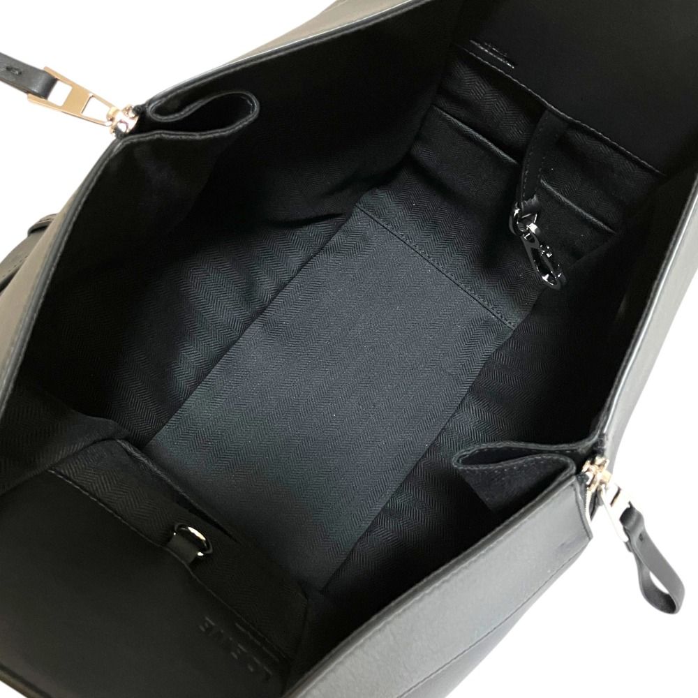 Loewe Leather Hammock Small Shoulder Bag Black — view 6