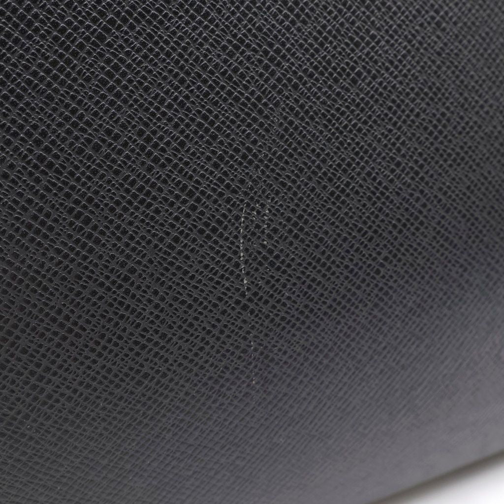 Louis Vuitton Taiga Porte Documents Slim Handbag Business Bag Black Leather — view 6