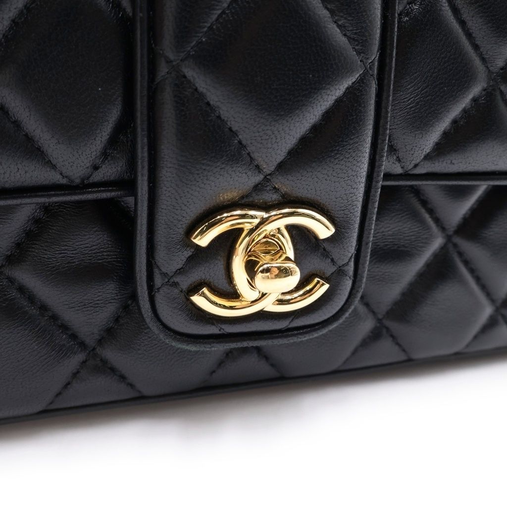 Chanel Quilted 23 Lambskin Gold Chain Shoulder Bag Plate Black — view 5