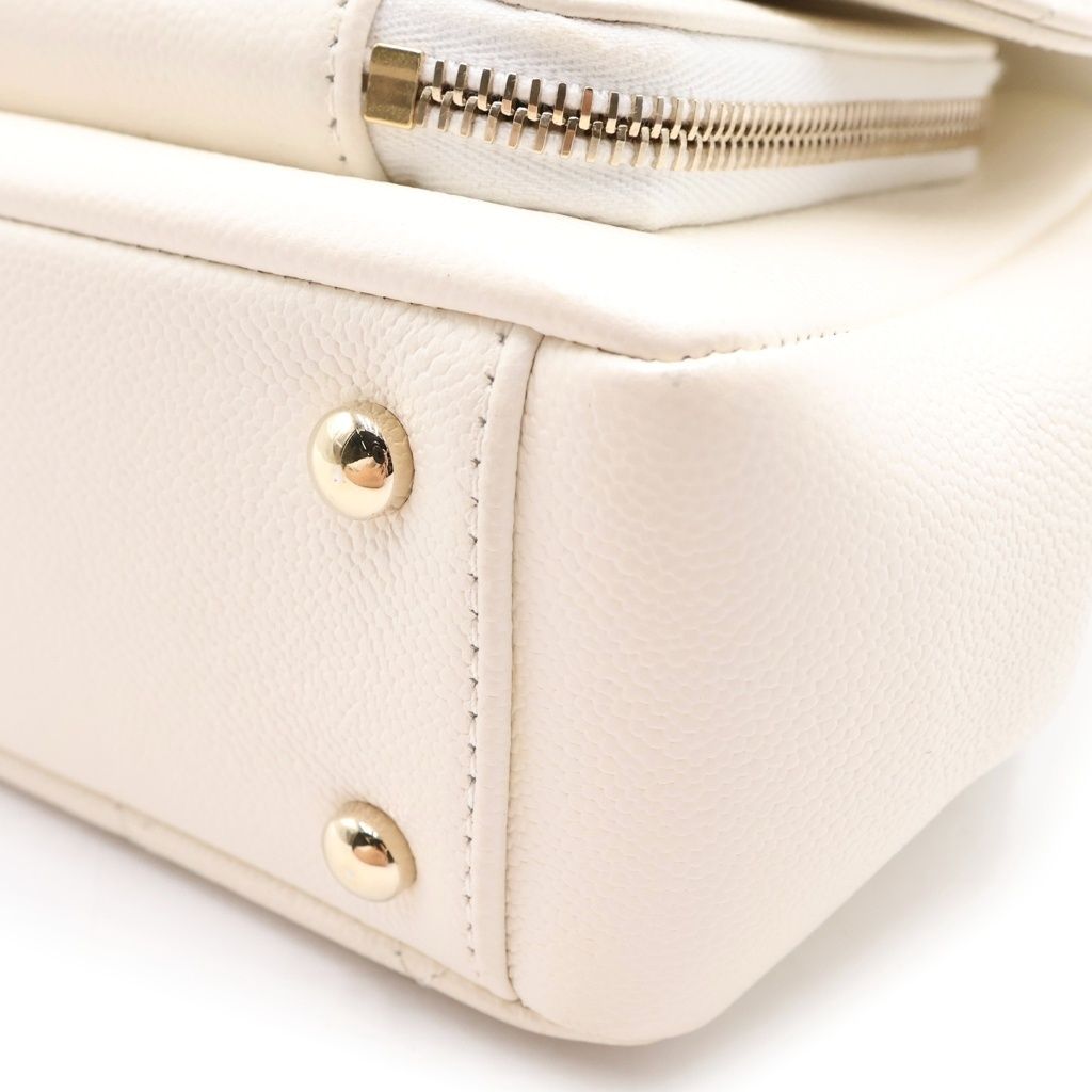 Chanel Quilted Affinity 2-Way Chain Shoulder Bag White Caviar Leather Gold — view 5