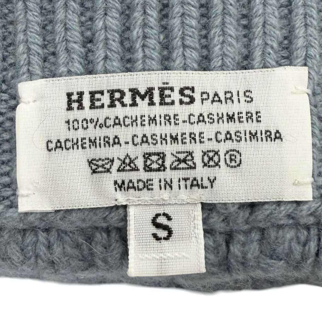 Hermes Tori Maillon Cashmere Knit Gloves Light Blue S Recommended for Winter — view 5