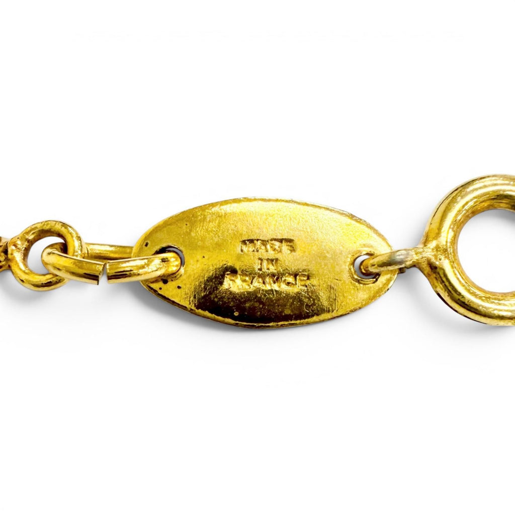 Chanel Vintage Circle CC Logo Necklace Gold — view 8