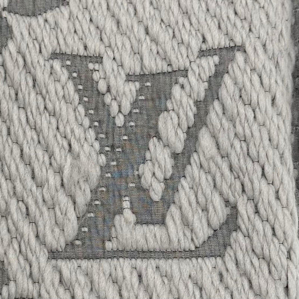 Louis Vuitton Echarpe Logo Mania Wool Silk Blend Gripe Loulou Fringe Scarf — view 6