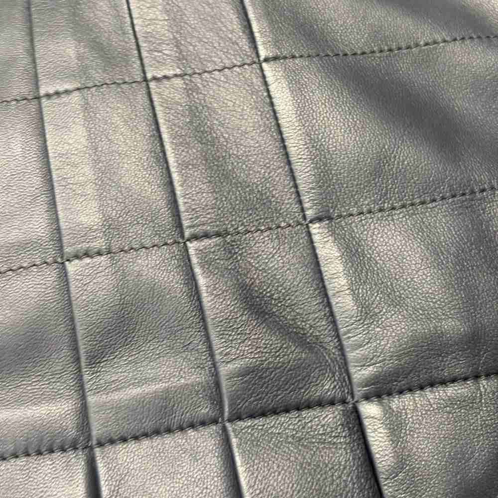 Chanel Leather Flare Skirt Knee Length CC Logo Pleats Lambskin 38 Gray — view 5