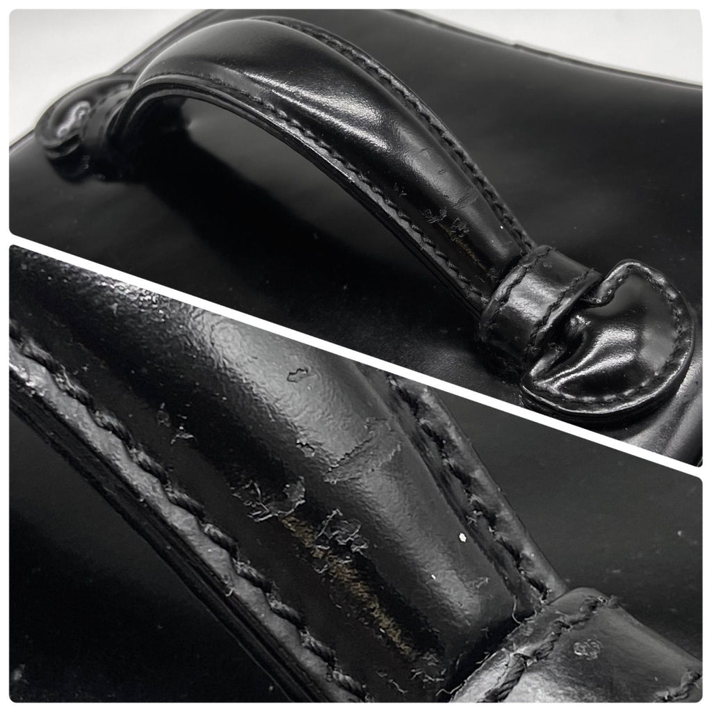 Chanel Vanity Bag CC Logo Black Seal — view 8