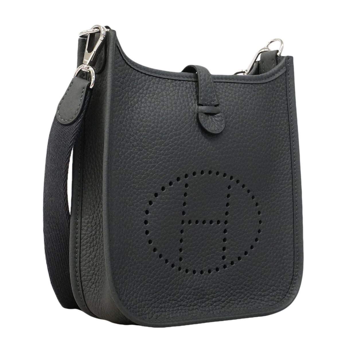 Hermes Shoulder Bag Evelyne TPM Taurillon Clemence Carbon Silver — view 2