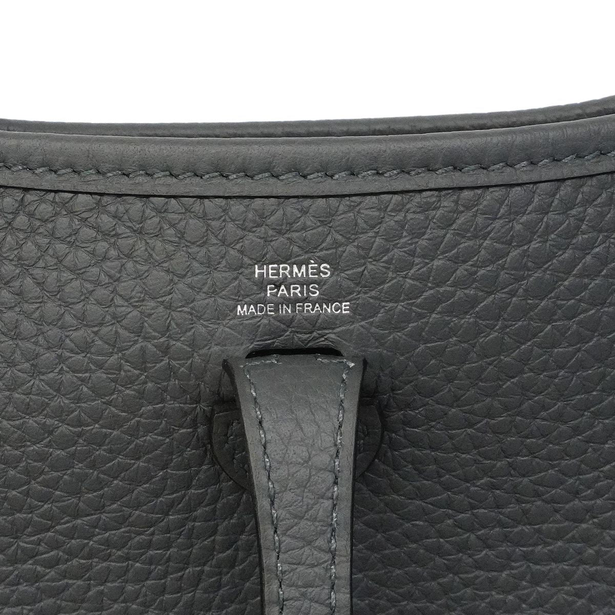 Hermes Shoulder Bag Evelyne TPM Taurillon Clemence Carbon Silver — view 5