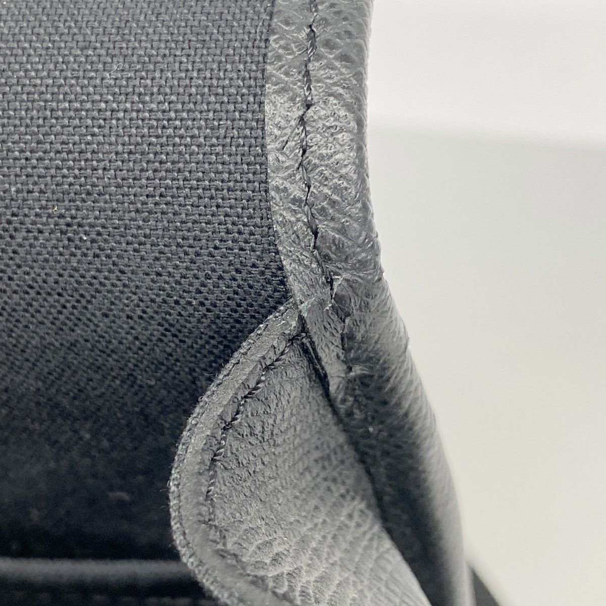 Louis Vuitton Shoulder Bag Taiga Andrey Ardoise — view 8