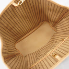Louis Vuitton Tote Monogram Neverfull MM Rose Beige — view 4