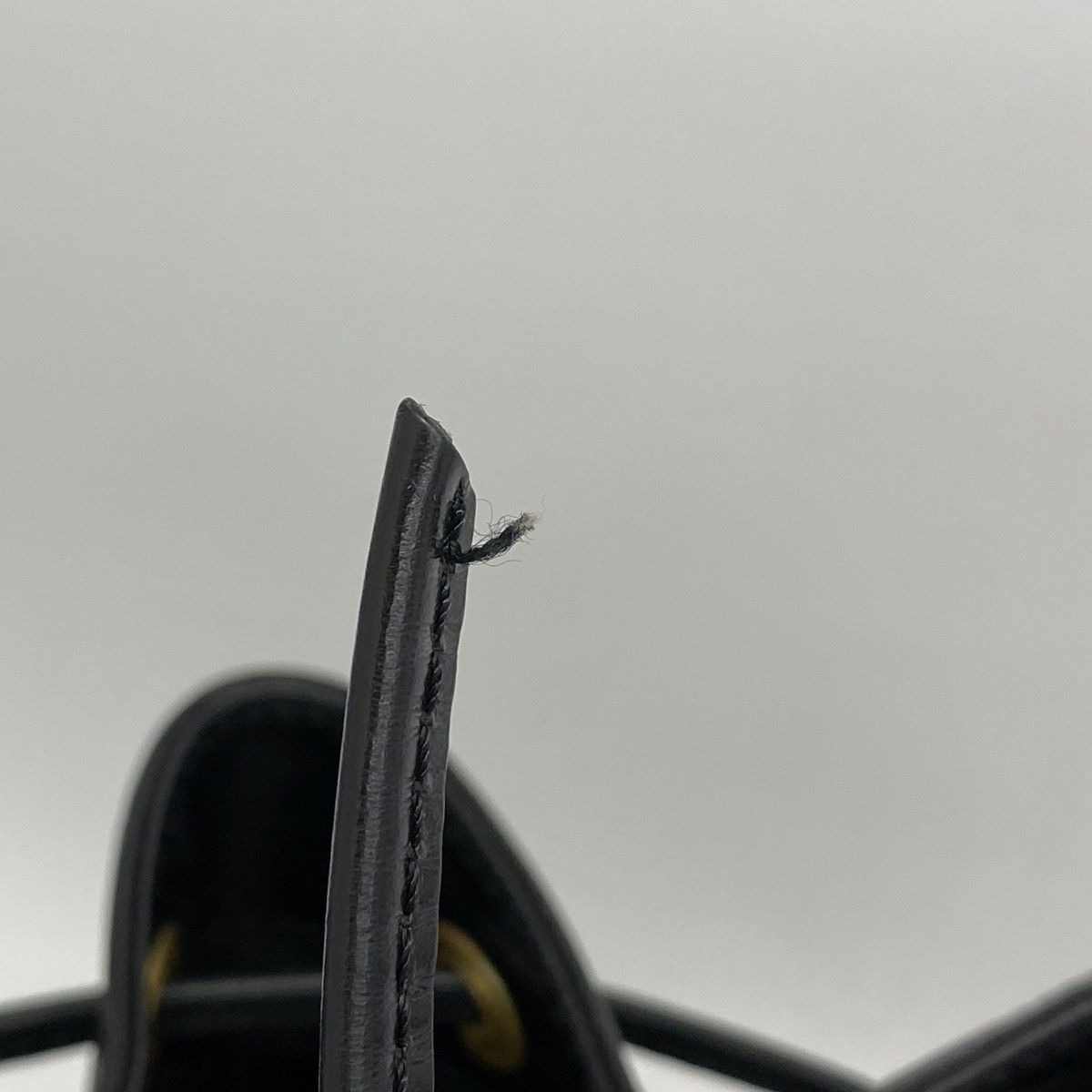 Louis Vuitton Shoulder Bag Epi Petit Noe Noir — view 6