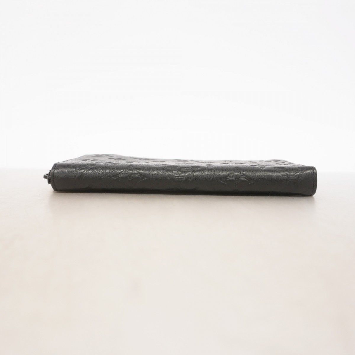 Louis Vuitton Wallet Monogram Shadow Zippy Horizontal Noir — view 2