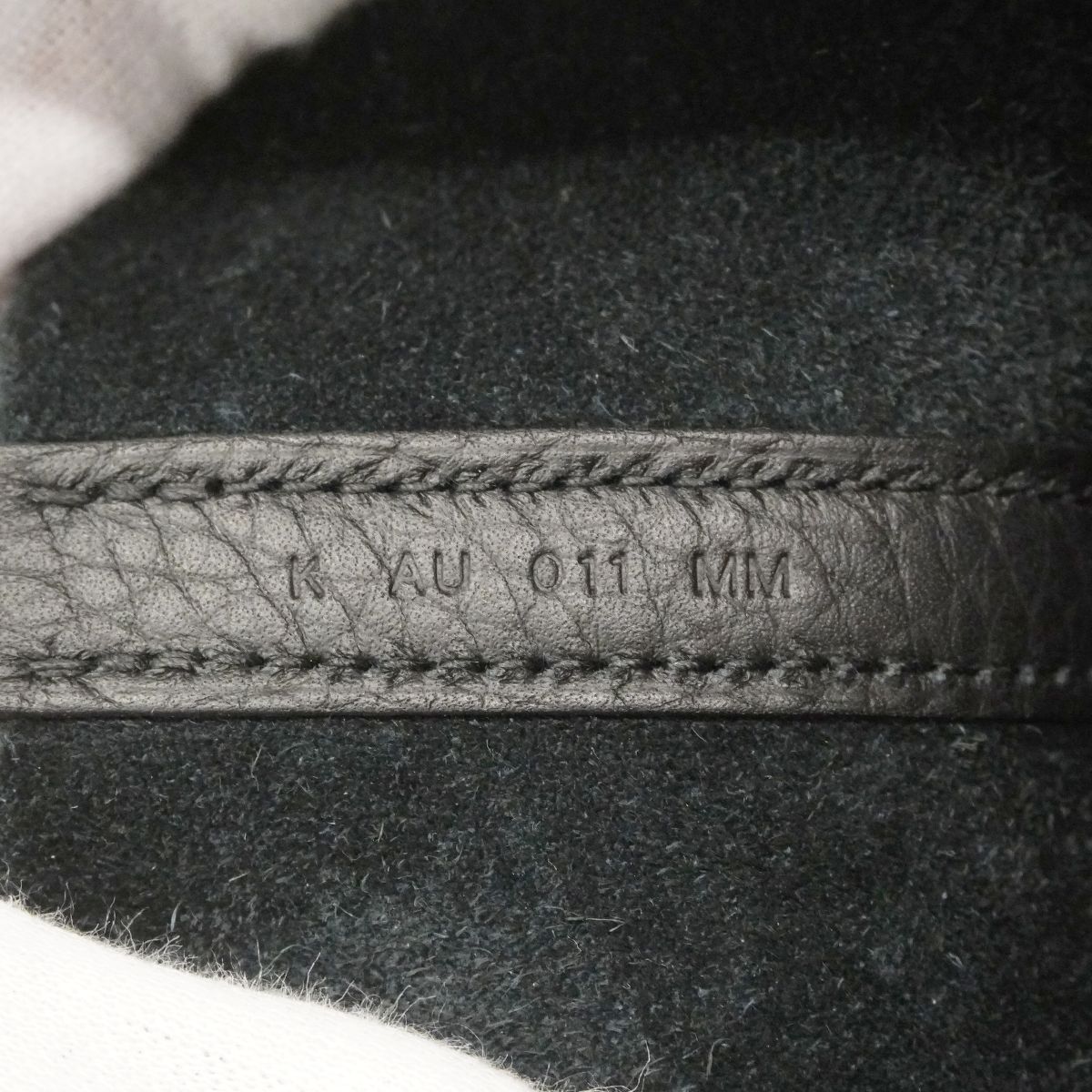 Hermes Handbag Picotin Lock PM Taurillon Clemence Black Silver — view 8