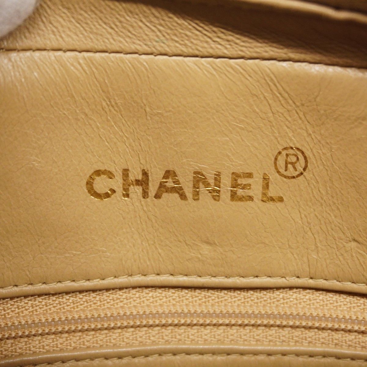 Chanel Shoulder Bag Quilted Brilliant Lambskin Beige Gold — view 5