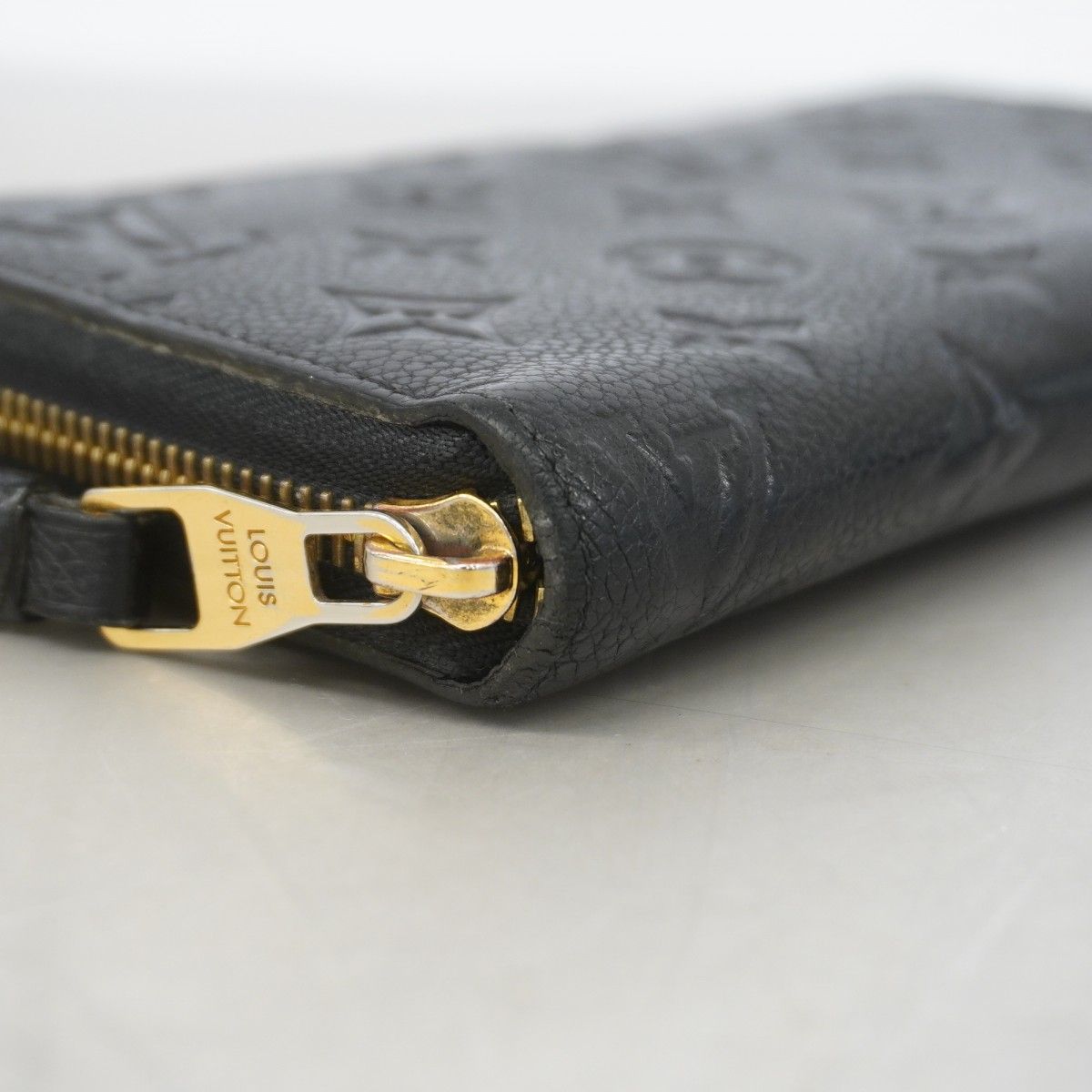 Louis Vuitton Wallet Monogram Empreinte Zippy Noir — view 5