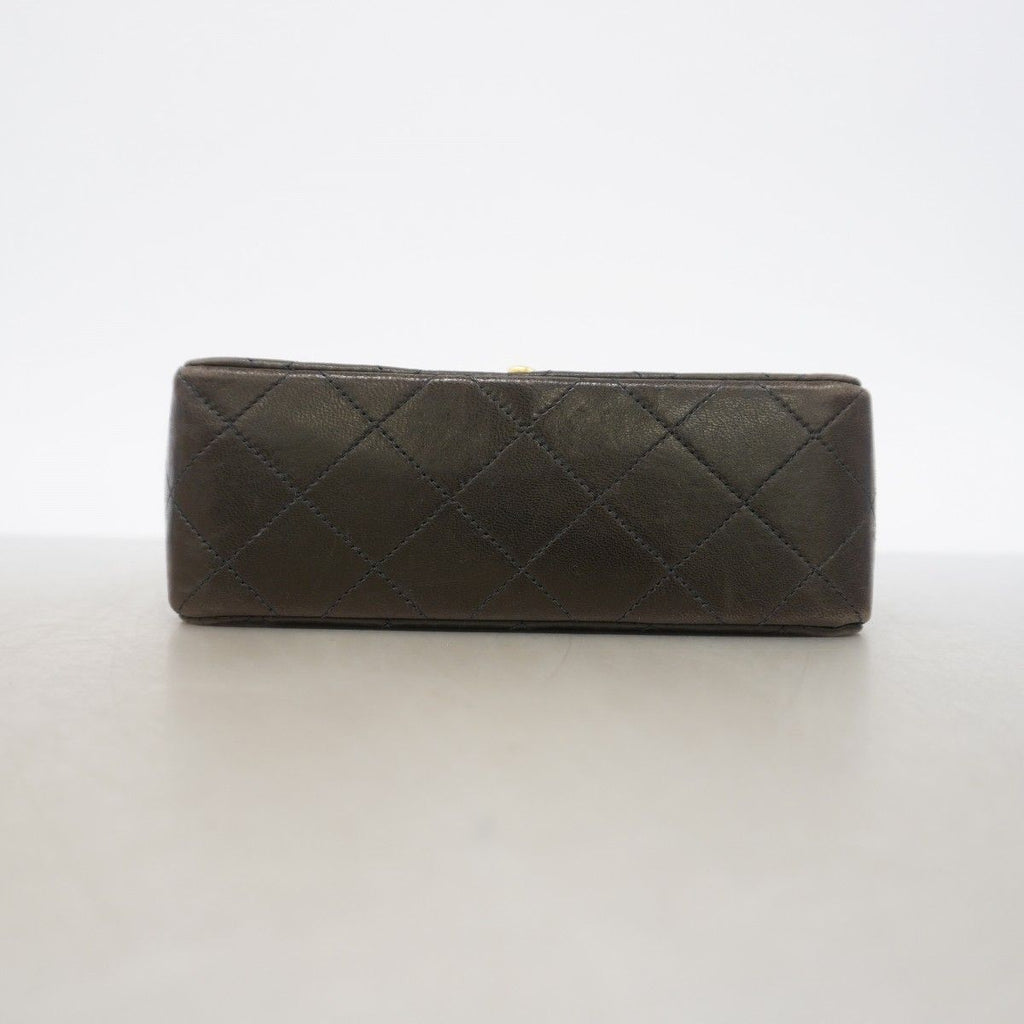 Chanel Shoulder Bag Quilted Lambskin Black Gold — view 3