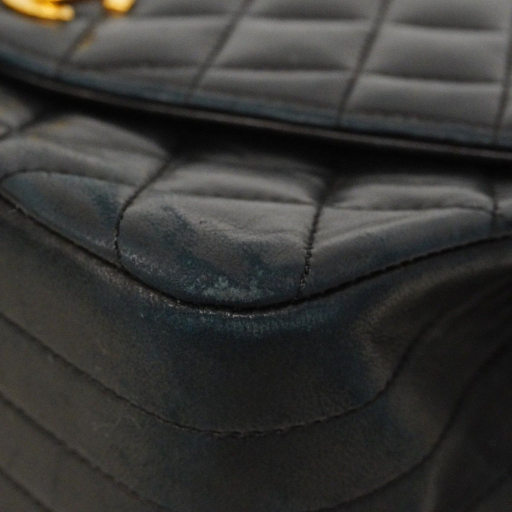 Chanel Shoulder Bag Quilted Lambskin Black Gold — view 6