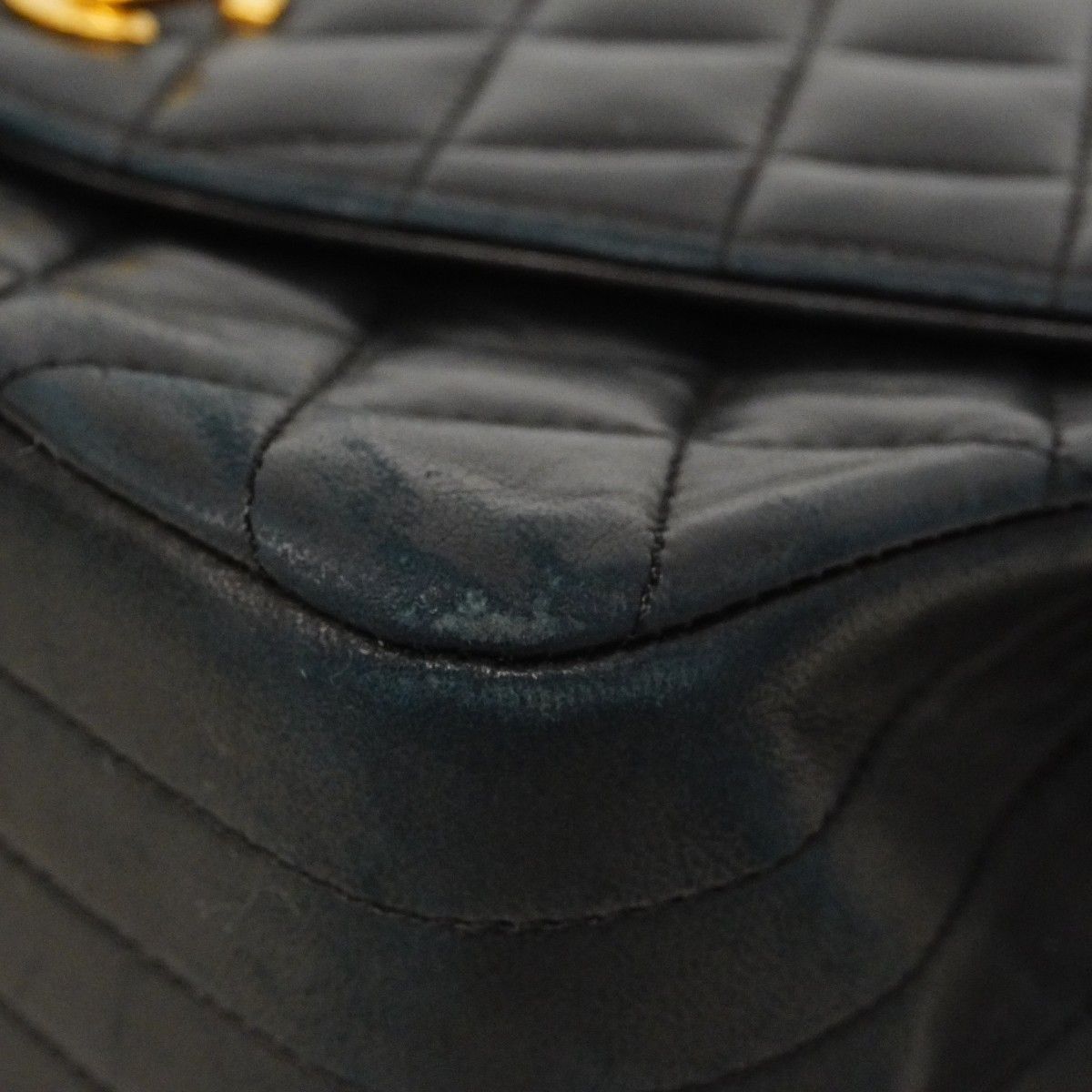 Chanel Shoulder Bag Quilted Lambskin Black Gold — view 6