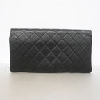 Chanel Clutch Quilted Lambskin Black Gold — view 7