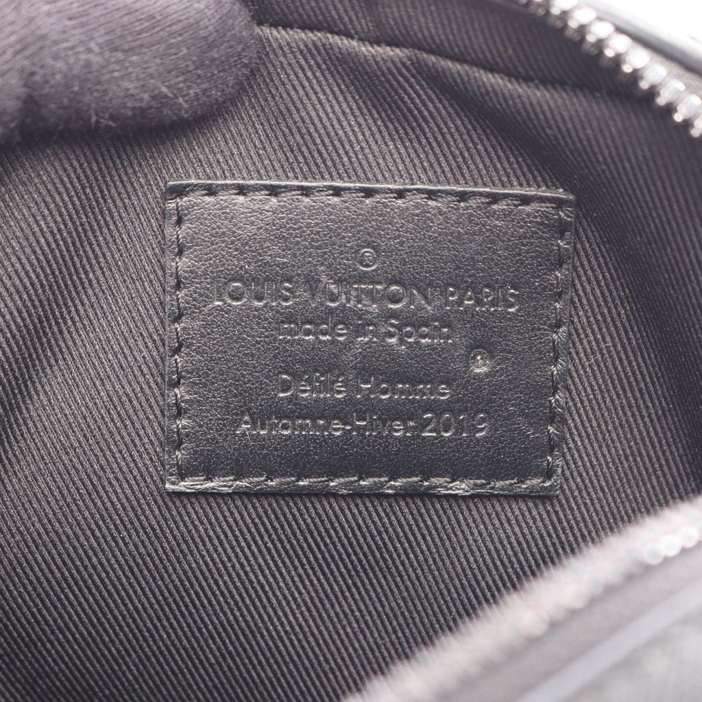 Louis Vuitton Shoulder Bag Danube Messenger Noir Rainbow Leather — view 4