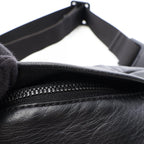 Louis Vuitton Waist Bag Discovery PM Noir Leather — view 8