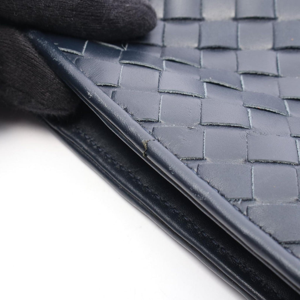 Bottega Veneta Clutch Intrecciato Navy Leather — view 7