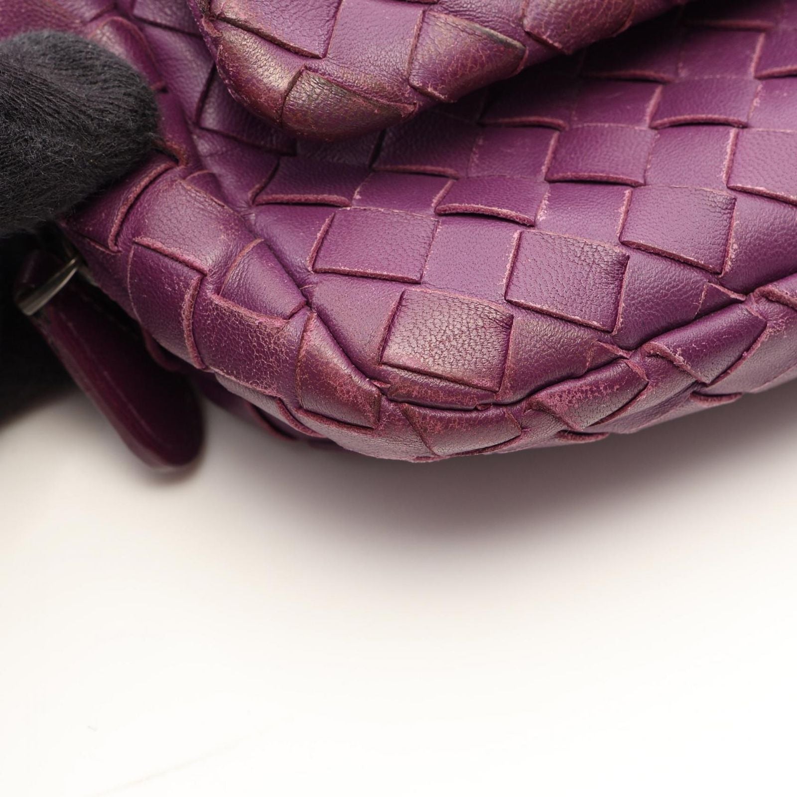 Bottega Veneta Shoulder Bag Intrecciato Purple Leather Chain — view 8