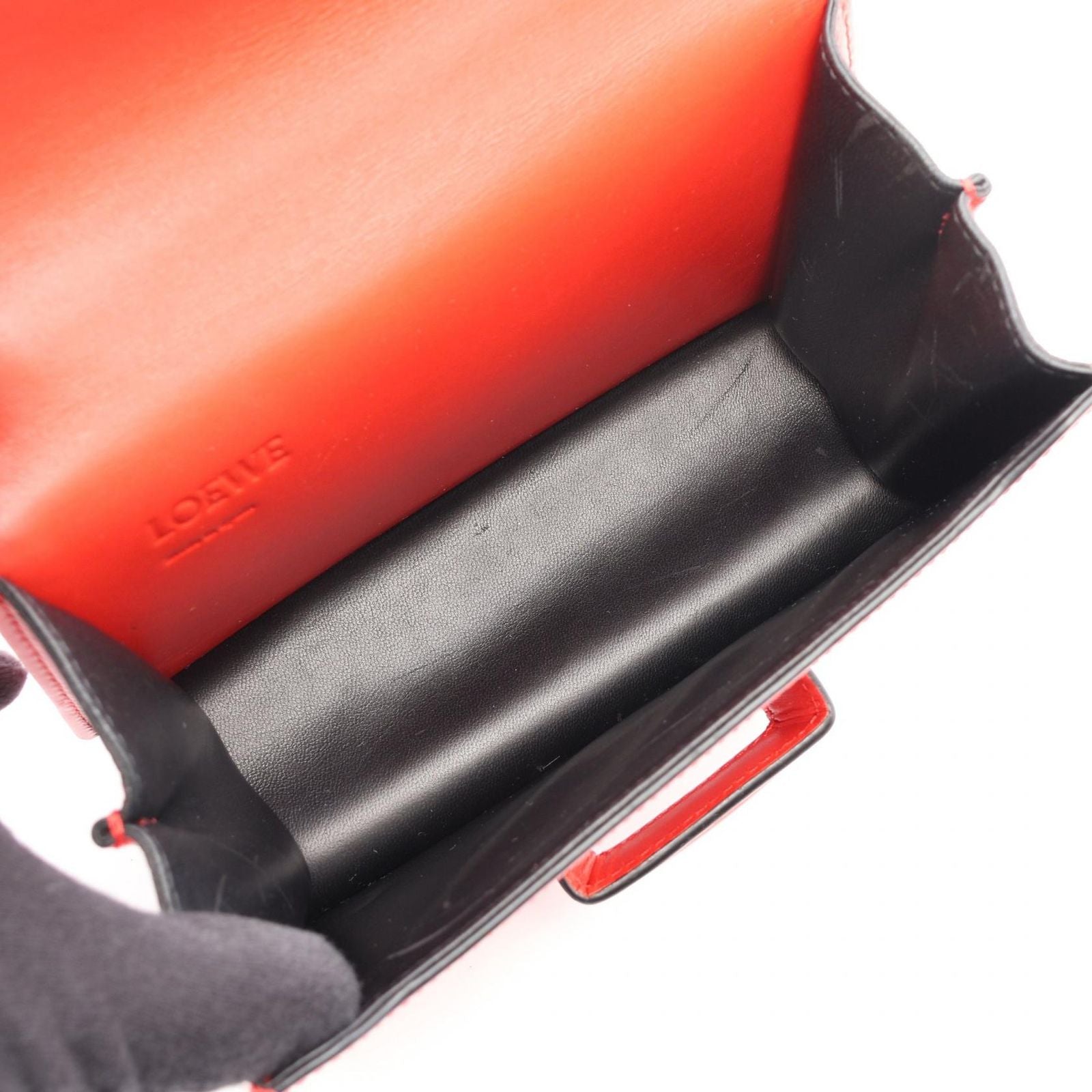 Loewe Shoulder Bag Barcelona Bag Red Leather — view 3