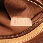 Louis Vuitton Tote Batignolles Vertical Canvas Leather — view 5