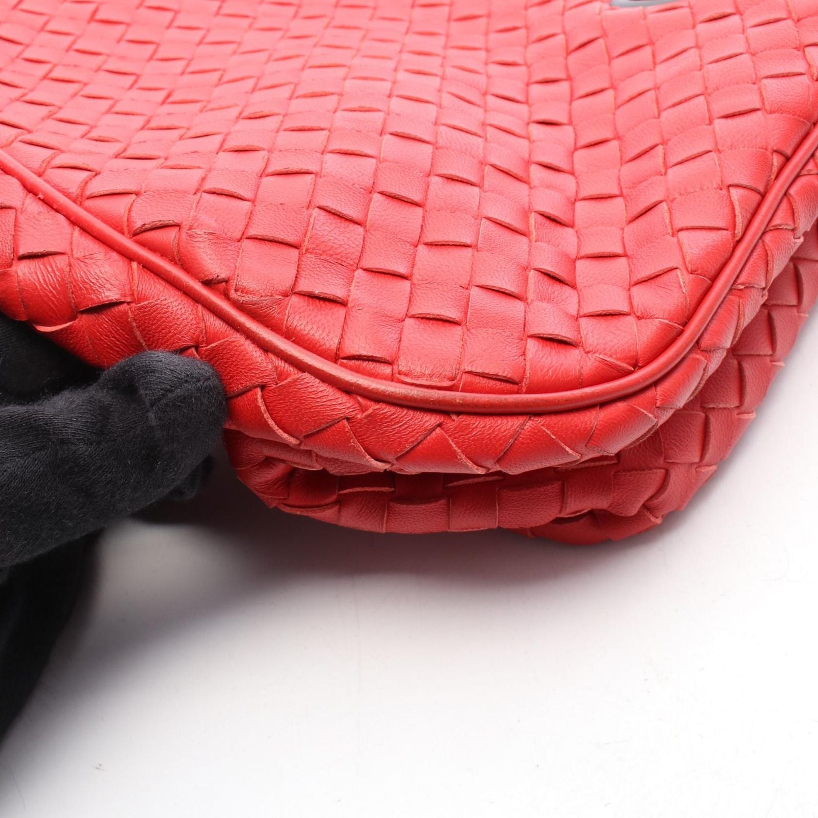Bottega Veneta Handbag Intrecciato Red Leather — view 7