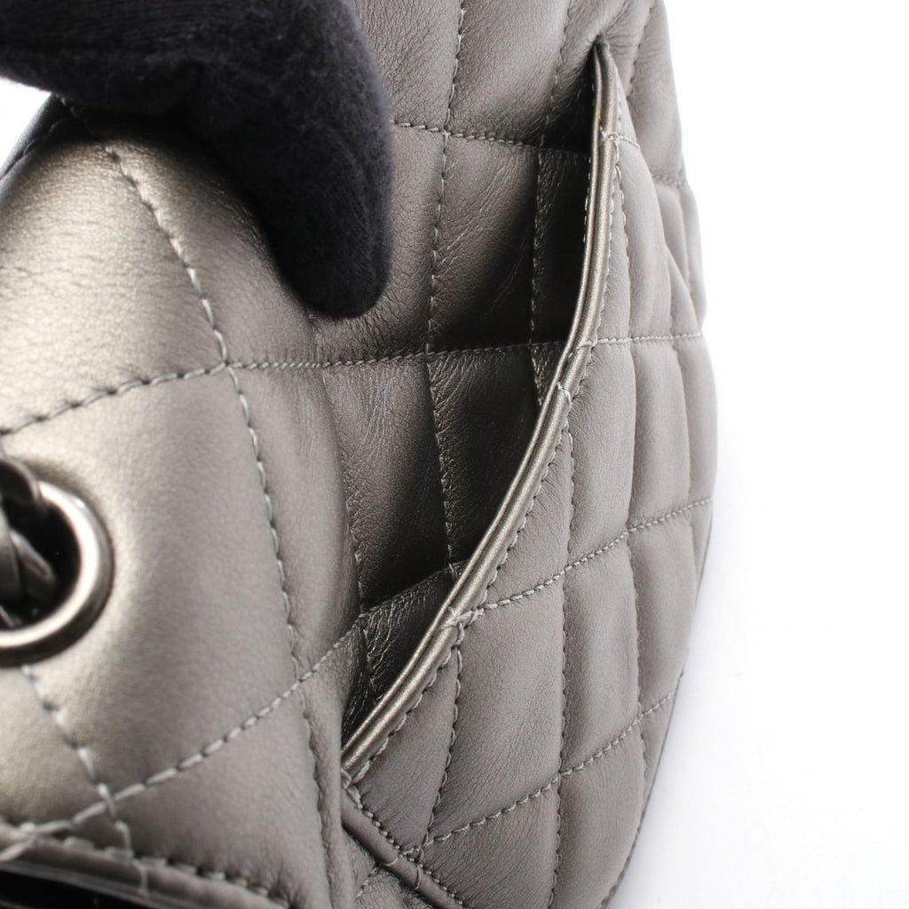 Chanel Shoulder Bag Quilted Round Flap Small Metallic Sill Bague Lambskin Chain — view 6