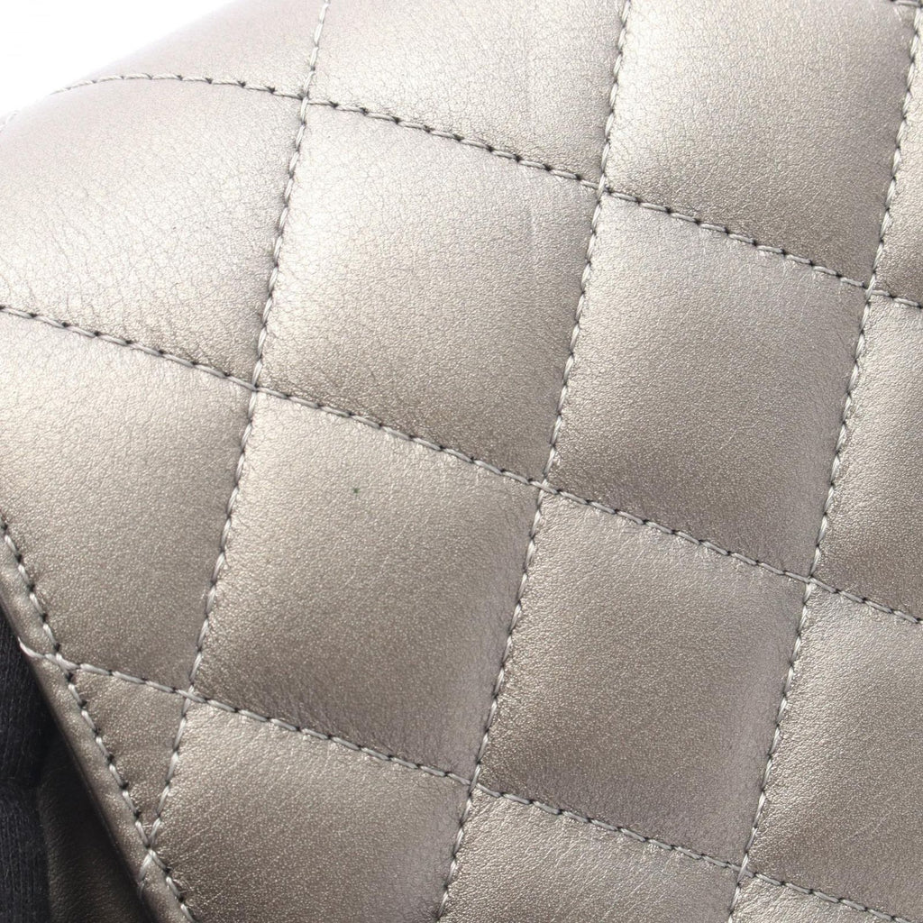 Chanel Shoulder Bag Quilted Round Flap Small Metallic Sill Bague Lambskin Chain — view 8