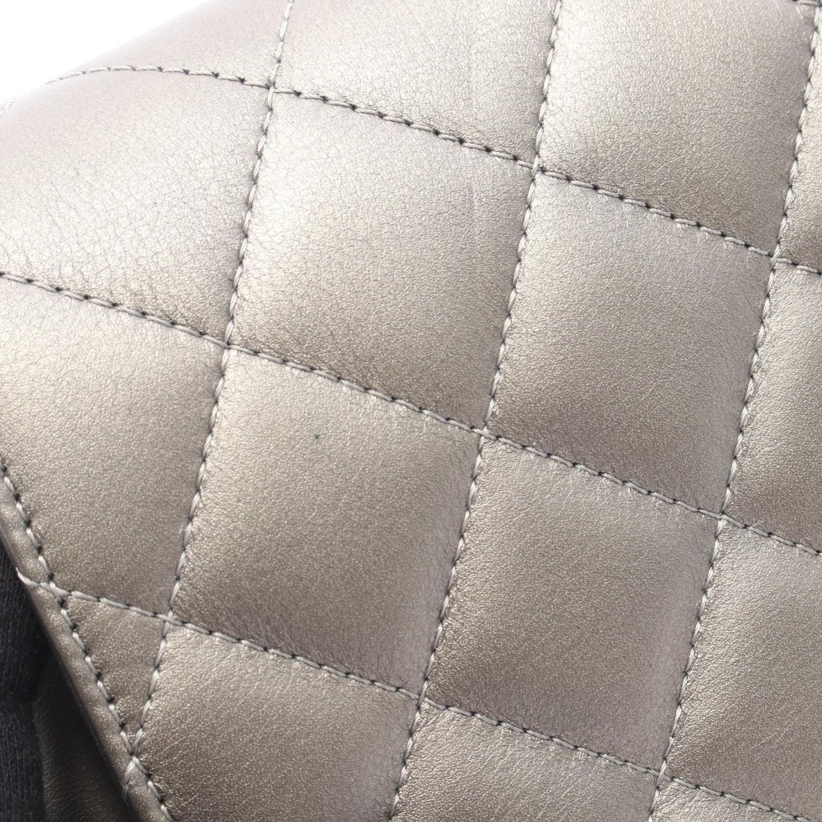 Chanel Shoulder Bag Quilted Round Flap Small Metallic Sill Bague Lambskin Chain — view 8