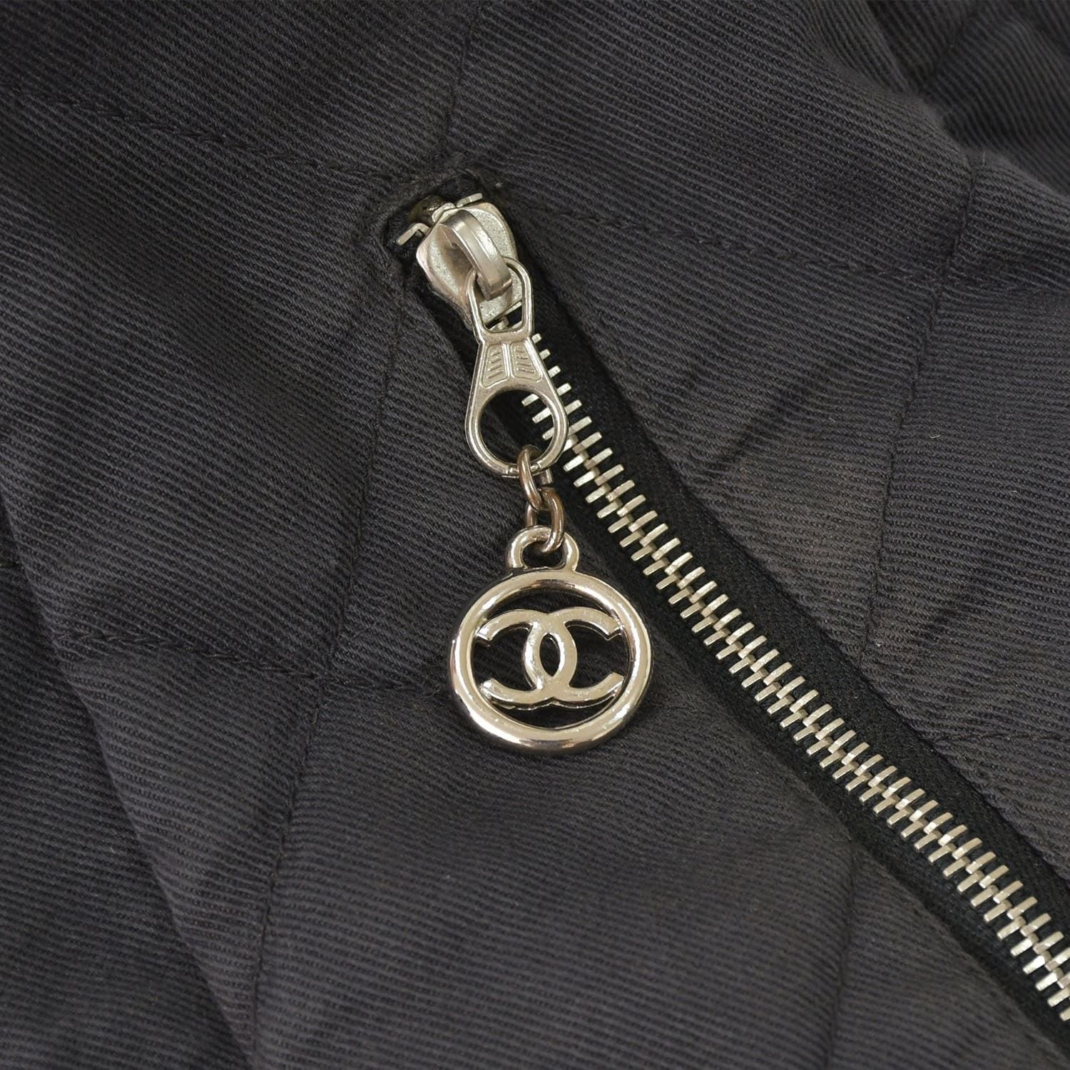 Chanel Chain Handle Handbag CC Logo Charm Quilted Black Canvas Silver — view 4