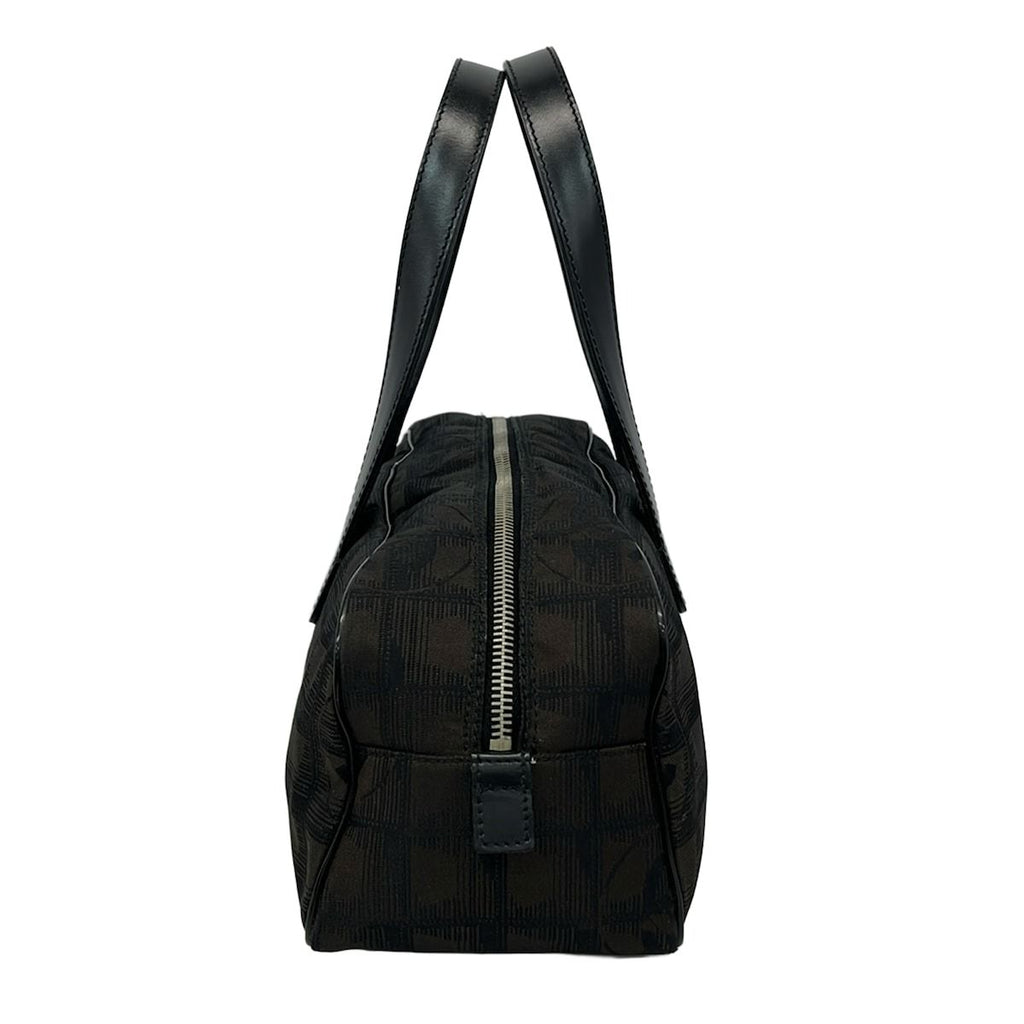 Chanel Handbag New Travel Line Dark Brown Black Leather — view 4