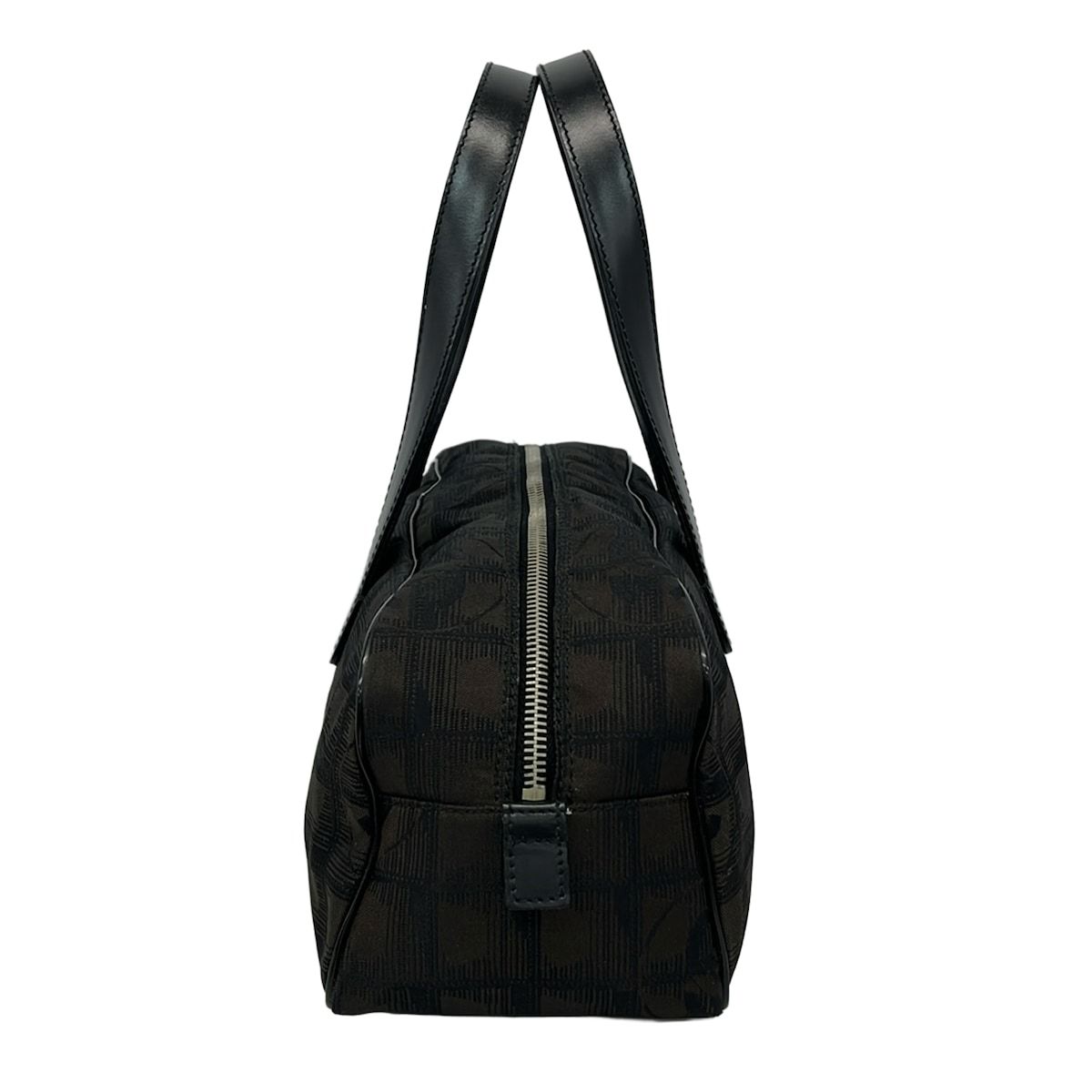 Chanel Handbag New Travel Line Dark Brown Black Leather — view 4