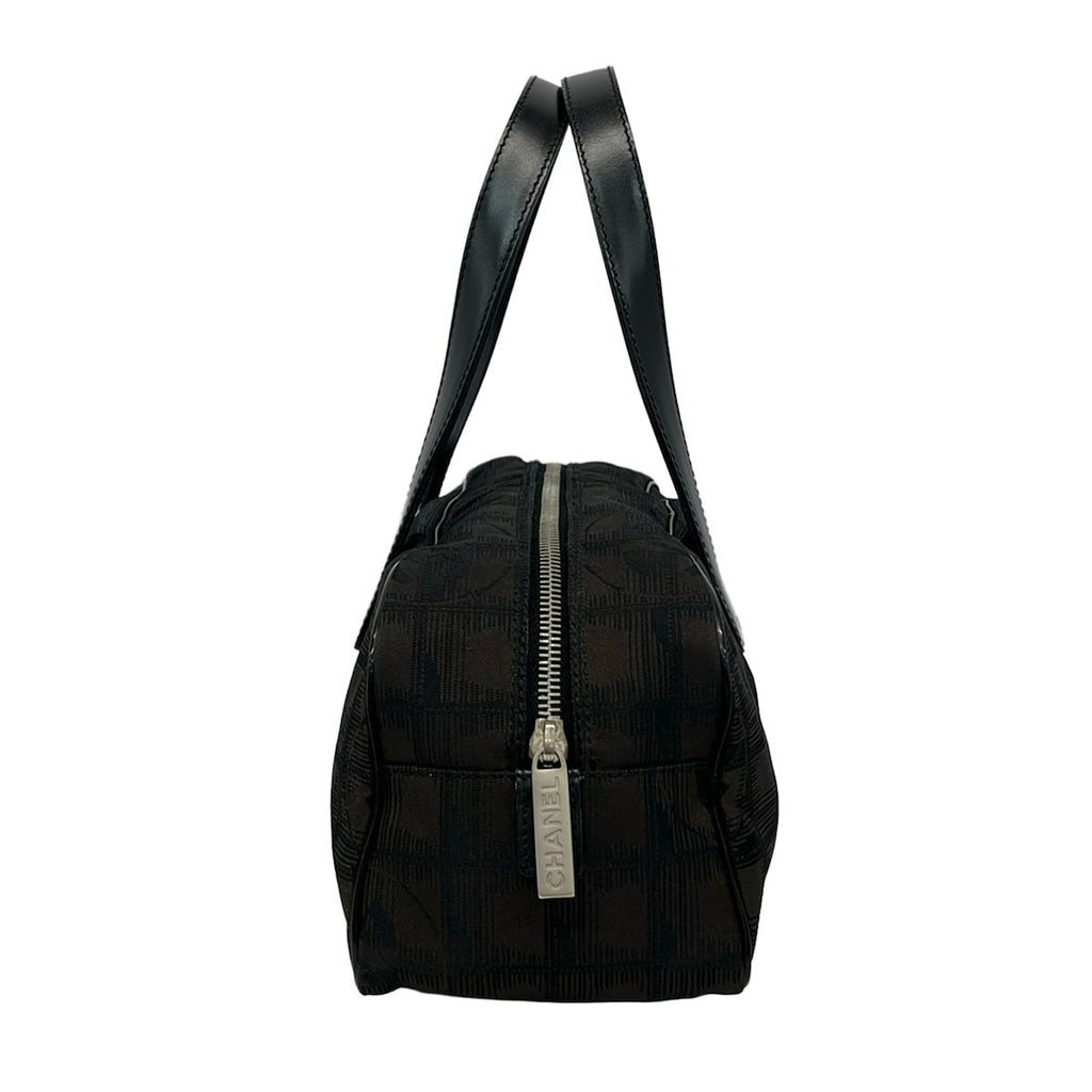 Chanel Handbag New Travel Line Dark Brown Black Leather — view 2