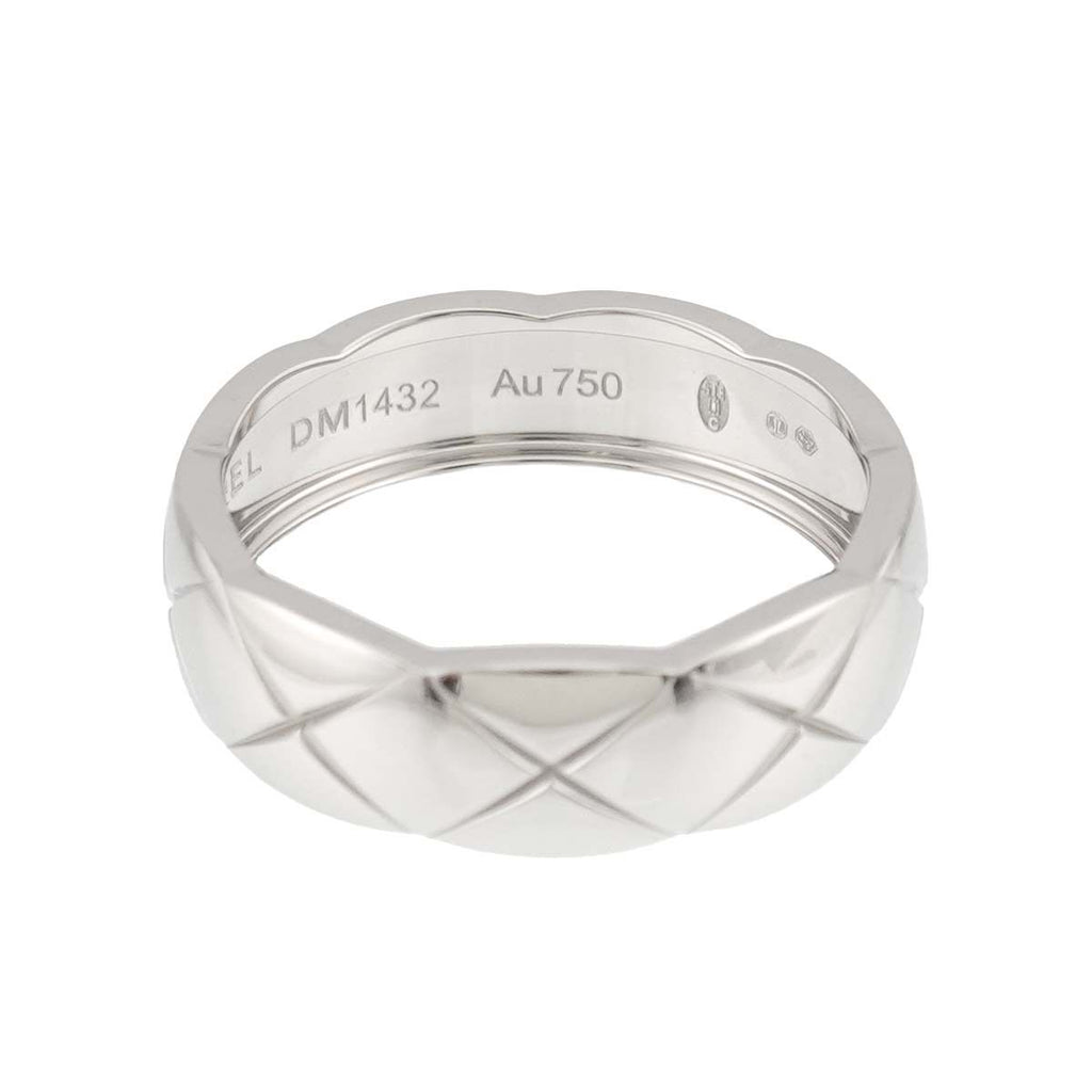 Chanel Coco Crush 59 Ring 18k WG 750 Quilted — view 4