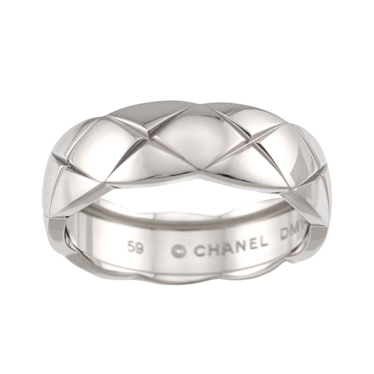 Chanel Coco Crush 59 Ring 18k WG 750 Quilted — view 2