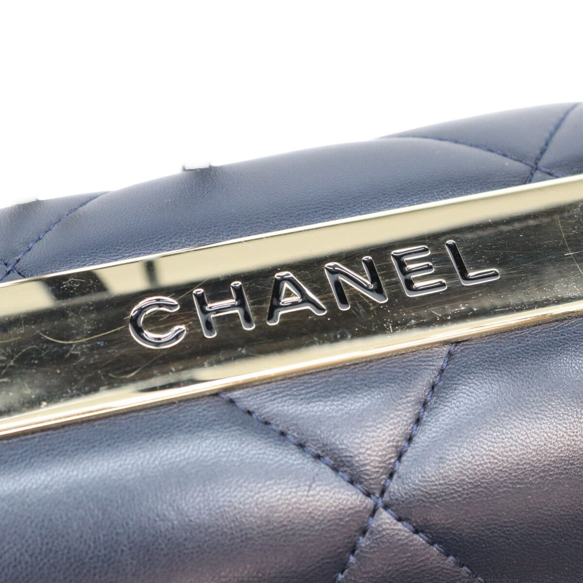 Chanel Black Lambskin Gold CC 2-Way — view 7