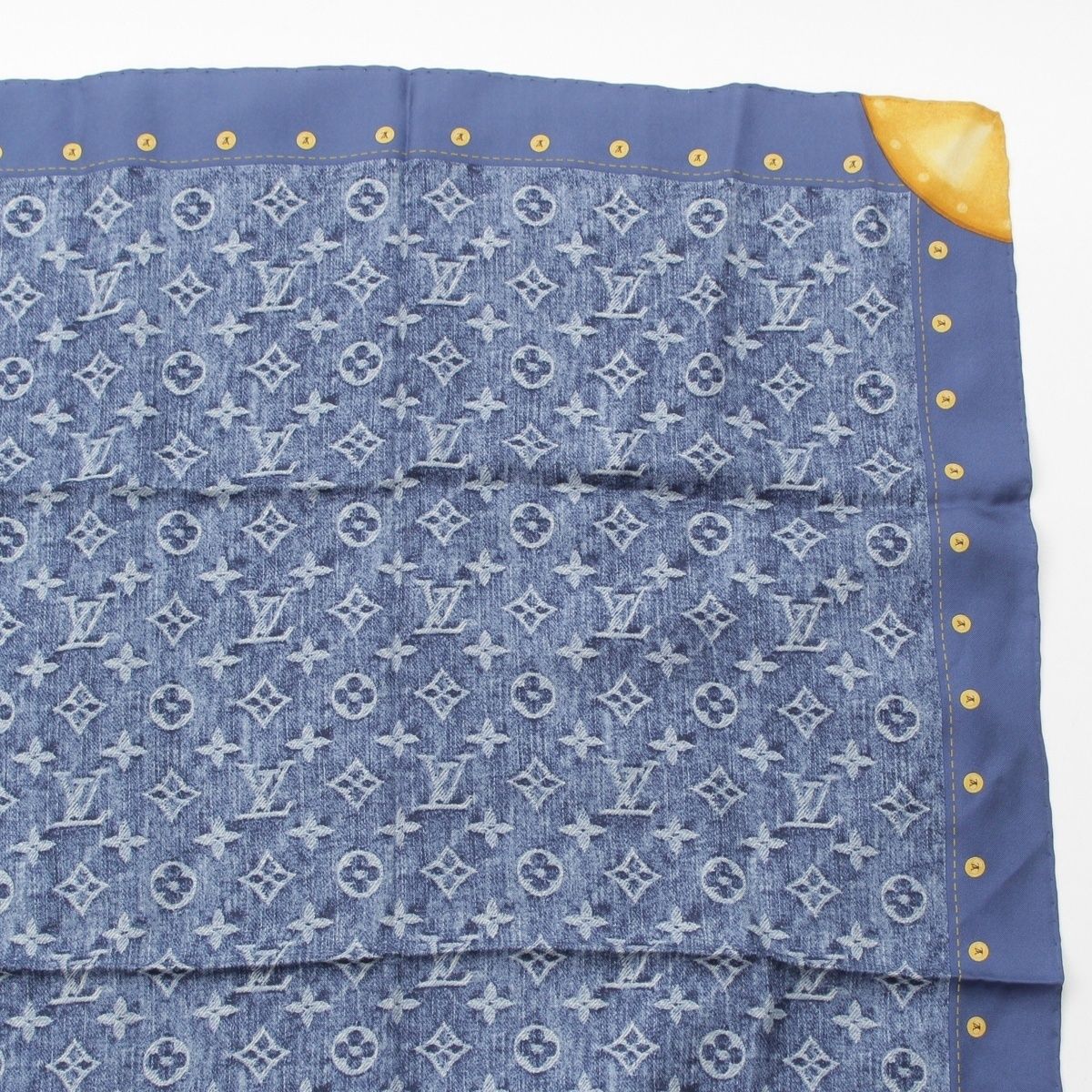 Louis Vuitton Silk Monogram Denim Scarf Blue — view 3
