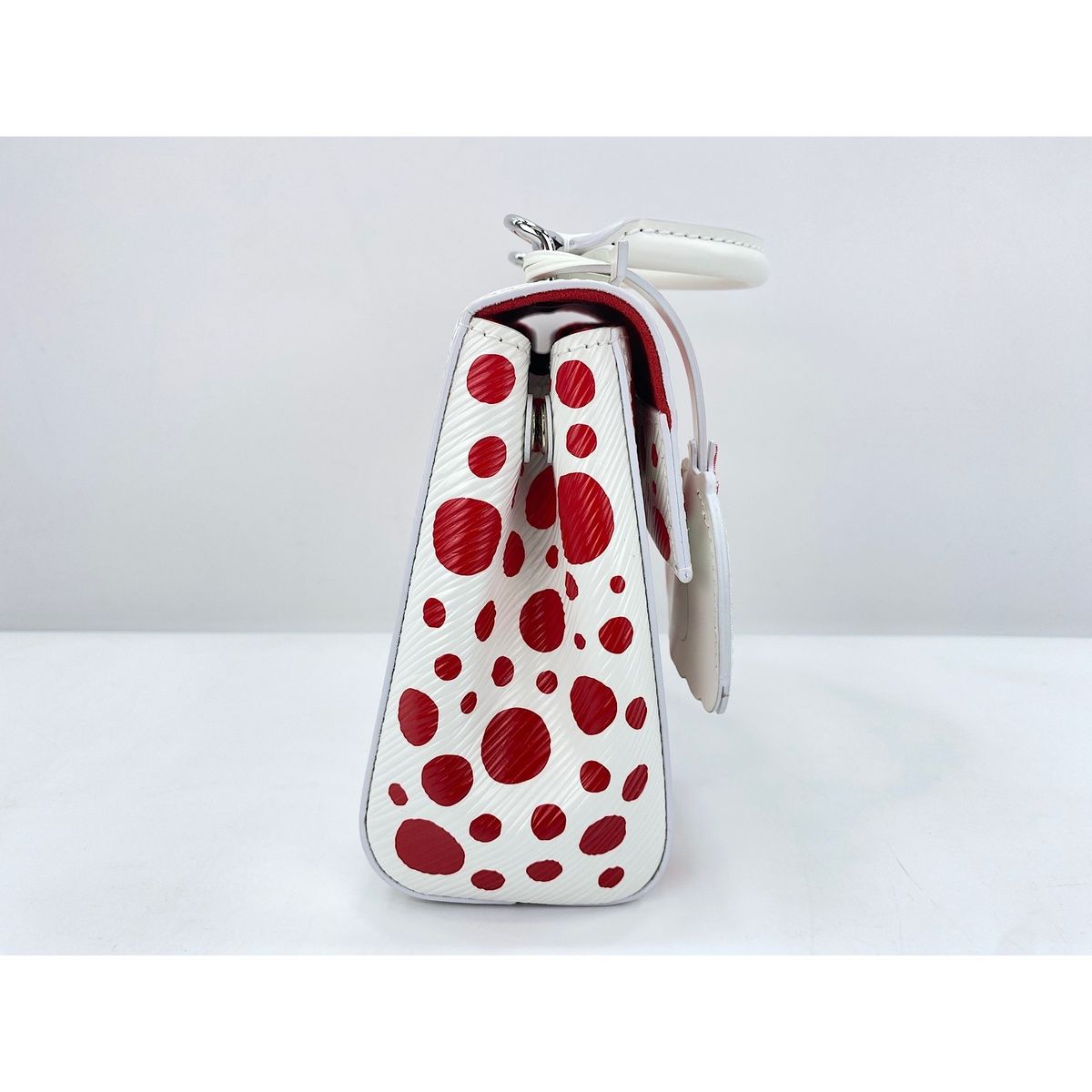 Louis Vuitton Handbag Yayoi Kusama Cluny — view 4