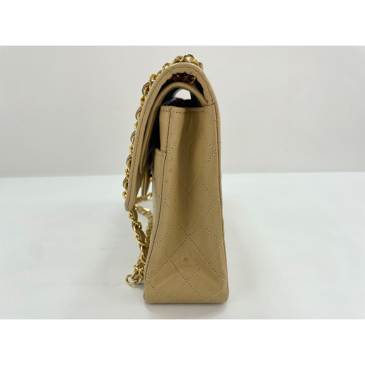 Chanel Shoulder Bag Quilted — view 5