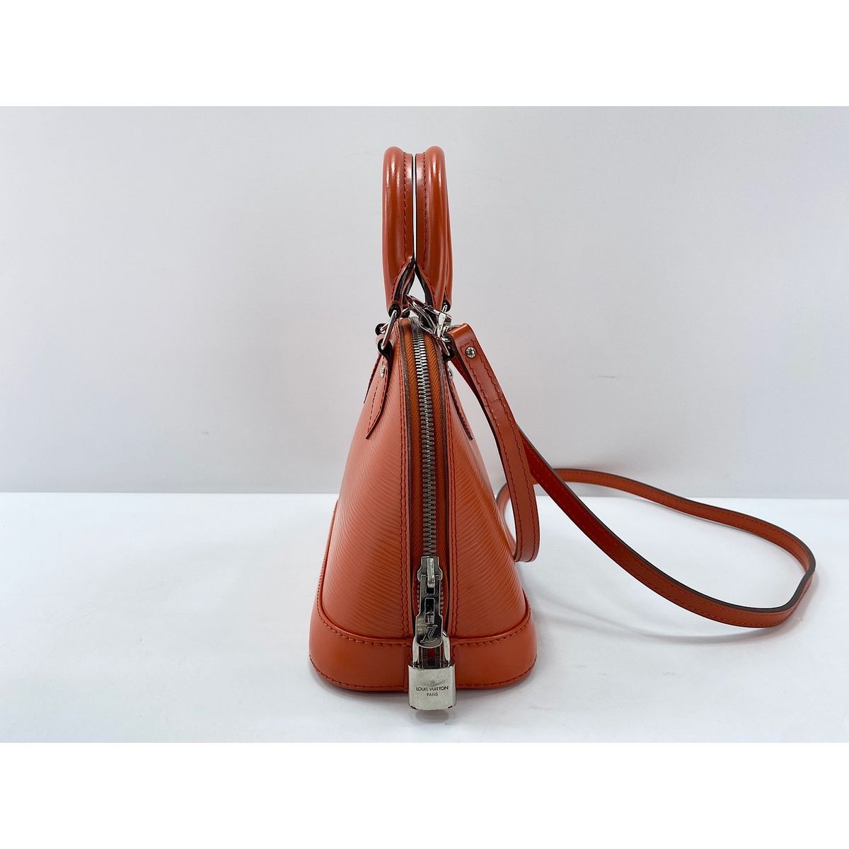 Louis Vuitton Shoulder Bag Alma — view 5